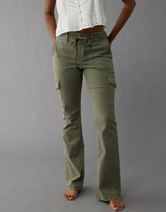 The bootcut pant you love, with a mid rise and an eased-up fit. Clothes For Women Over 50, White Jeans Men, Athletic Fit Jeans, Dream Jeans, Graphic Tee Dress, Jean Trends, Bootcut Pants, Curvy Jeans, Loose Jeans