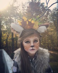 Deer Costume Diy, Halloween Deer Makeup, Girl Deer Costume, Deer Costume For Kids, Deer Halloween Makeup, Deer Halloween Costumes, Makeup Zombie, Makeup Clown