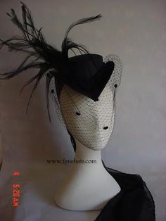 Riding Hat remove the veil, add a few pearls Head Peices, Victorian Steampunk Costume, Paloma Duarte, History Bounding, Divine Art, Royal Clothes, Pink Peacoat, Steampunk Top Hat, Darkest Hour