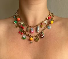 Multi Pendant Necklace, Clay Charms Necklaces, Cool Charms, Clay Pendant Necklace, Diy Charm Necklace, Chunky Charm Necklace, Maximalist Necklace, Charm Necklace Aesthetic, Chain Necklace With Charms