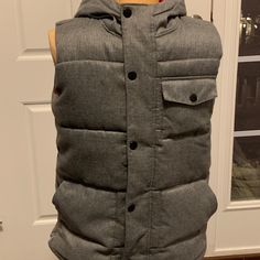 Nwot, Never Worn. Warm Abs Stylish, Puffer Vest In Boys Xl. Navy Puffer Vest, Navy Jackets, Navy Gray, Puffer Vest, Kids Jacket, Old Navy, Puffer, Kids Shop, Jackets & Coats