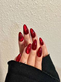 Click to see more.

50 Stunning Cat Eye Nail Designs to Captivate Any Crowd Ongles Beiges, Red Chrome Nails, Halloween Fest, Velvet Nails, Nagellack Trends, Plain Nails, Magic Cat, Red Nail Designs