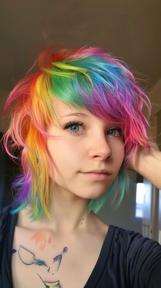 Pastel Rainbow Hair Short, Short Colorful Hair Ideas, Hairdye Styles, Colorful Pixie Cut, Rainbow Hair Color Short, Rainbow Short Hair, Emo Hair Style, Rainbow Prism Hair, Prism Hair Color