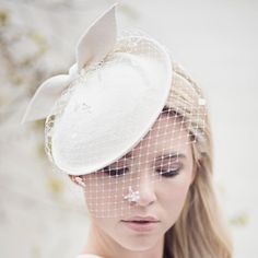 Wedding Veil Bridal Fascinator Hat, Bow Felt Hat, Off White Saucer Hat, Birdcage Veil Perch Hat - Adele Vintage Wedding Hats, Bridal Birdcage Veils, Hat With Veil, Veiled Hats, Bridal Fascinator, Bride Hat, Bridal Hat, Birdcage Veil, Elegant Hats