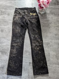 80s Light Acid Wash Wrangler Black Jeans High Rise Regular Heavy Metal Thrasher Size 27 Very nice super comfortable jeans in excellent condition  ❤️ Wrangler Black, Jeans West, Western Jeans, Comfortable Jeans, Acid Wash, High Jeans, Heavy Metal, Black Jeans, Cowboy