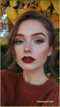 Fall Makeup Trend, Fall Makeup Looks, Smink Inspiration, Fall Makeup, Makeup Pictures, Red Lipstick, Wedding Hair And Makeup, Party Makeup, Beautiful Makeup