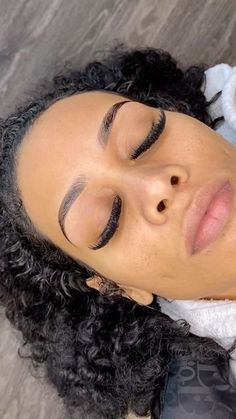 Hybrid Eyebrows, Tinted Eyebrows, Tinted Brows, Brow Dye, Eyebrow Dye, Eyebrow Tint, Brow Tint, Brow Artist, Eyebrow Tinting