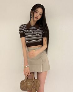 Feminine Wardrobe, Aesthetic Outfit Ideas, Outfit Inspo Casual, Fashionista Clothes, Blackpink Fashion, Fashion 2020, Look Fashion