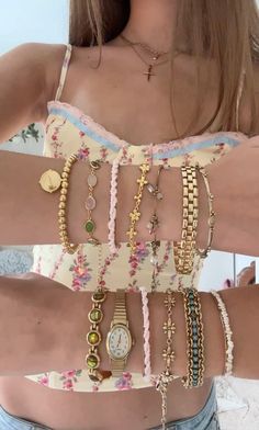 Jewelry Combo Ideas, Jewlerie Aesthetic Diy, Bracelet Patterns Beads, Jewelry Tour, Every Jewels, Bracelet Stack Ideas, Jewelry Tiktok, Jewelry Stack