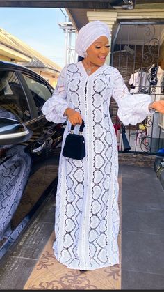 white boubou lace kaftan Gown Styles For Laces, Woman Lace Style, Nigerian White Lace Long Gown Styles, White Lace Free Gown Styles Nigerian, White Lace Styles In Nigeria 2023, A Line Lace Gown Nigeria, Latest White Lace Styles In Nigeria, Dry Lace Bubu Gown Styles Nigerian, Kaftan Lace Styles For Women