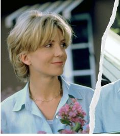 90s Hair Women Short, 90s Middle Part Hair Women, Princess Diana Inspired Hair, Mom From Parent Trap Hair, Short Hairstyle Women 80s, 90s Tomboy Haircut, "bixie" Haircut Blonde, Princess Diana Hair Short