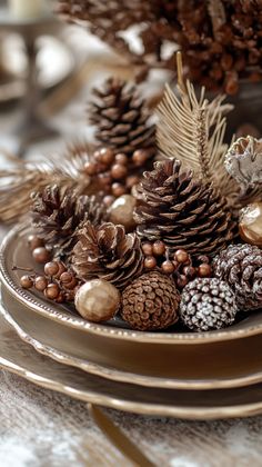 Read the blog post about Cozy and Chic Thanksgiving Table Settings & check out the best design ideas! Click for more. Stay informed about the Decoholic blog post. Now Visit.