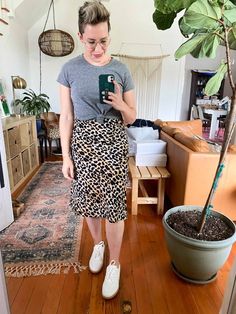 Leopard Skirt Outfit, Midi Skirt Plus Size, Leopard Midi Skirt, Leopard Print Midi Skirt, Midi Outfits, White Birkenstocks, Mom Edit, Skirt Silk, Silk Midi Skirt