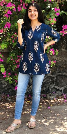 Casual short kurti Jeans Top Design, Short Kurti Designs, Cotton Tops Designs, Stylish Kurtis, Stylish Kurtis Design, Simple Frocks, Simple Kurta Designs, Simple Kurti Designs, Kurti Designs Latest