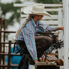 @katiecoker on ig Ranch Girl, Country Aesthetic, Rodeo Life, 8 Seconds, Photographs Ideas, Bull Riding, Baby Cowboy