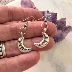 Sweet puff moon drop earrings. Celestial little dangle earrings with etched stars on the crescent moons. The moons are 5/8" long. The earrings dangle 1 3/4" on surgical steel ear wires. Double sided. Your moon earrings will come carded and bubble wrapped for safe travels. To see our whole shop: https://www.etsy.com/shop/Beadaboutique Any questions- just ask. Thanks for stopping by! Alt Earrings, Moon Earring, Dope Jewelry Accessories, Moon Drop, Safe Travels, Crescent Moon Earrings, Dope Jewelry, Gift For Her Birthday, Funky Jewelry