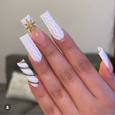 Short Christmas Acrylic Nails, Sweater Nails, French Tip Acrylic Nails, Cute Acrylic Nail Designs, Christmas Nails Acrylic, Long Square Acrylic Nails, Acrylic Nails Coffin Short, Uñas Acrilicas