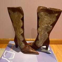 Brand New In Original Box Made In Spain European Size 36, Us 5-5.5 Olive Green Boots, 70s Boots, Dress Boots Women, Platform Chelsea Boots, Snakeskin Boots, Green Boots, Embroidered Boots, Leather Western Boots, Tan Boots