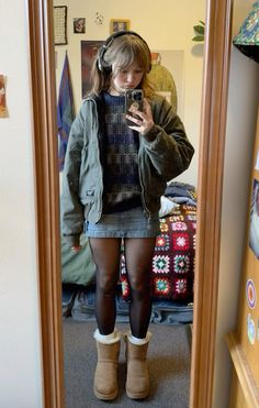 Trendy Skirt Outfits, Outfit With Uggs, Chique Outfits, Trendy Skirts, Tights Outfit, Swaggy Outfits, Really Cute Outfits, Outfit Inspo Fall, Matilda