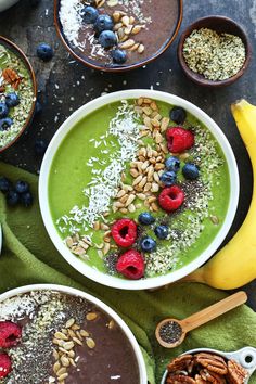 Hail to the Green Smoothie Bowl | Spirited Table® Green Smoothie Bowl Recipe, Super Green Smoothie, Menu Sarapan Sehat, Resep Smoothie, Green Smoothie Bowl, Smoothie Bowl Healthy, Matcha Smoothie, Avocado Smoothie, Smoothie Bowl Recipe