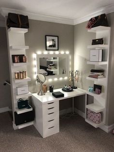 (paid link) Feminine Makeup Room Ideas That Women Must Have Dream Rooms For Teens, Reka Bentuk Bilik Tidur, Teenage Room Decor, Hiasan Bilik Tidur, Bedroom Decor For Teen Girls, Bedroom Vanity