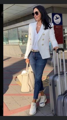 Blazer And Jeans, Blazer Outfits Casual, Classic Style Outfits, Fall Outfit Ideas, Mode Casual, Cooler Look, Stylish Work Outfits, Casual Chic Outfit, Casual Work Outfits