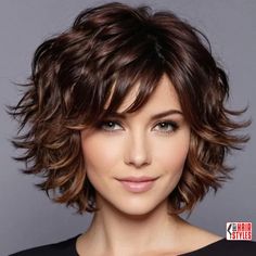 Shaggy Bob Thick Wavy Hair, Shaggy Haircuts Medium Messy Bob, Wispy Hairstyles, Midi Haircut, Thick Wavy Haircuts, Hairstyles For Thick Wavy Hair, Feminine Short Hair, Short Wavy Hairstyles For Women, Short Layered Curly Hair