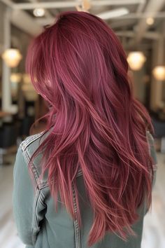 Two Tone Hair Color, Two Tone Hair, Wine Hair, Peinados Fáciles Para Cabello Corto, Hair Color Pink, Winter Hair Color, Tone Hair, Hair Dye Colors, Red Hair Color