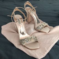 Blush/Champagne Color Heels. Very Sparkly. 4.5 Inch Heel. Purchased For Wedding But Ended Up Needing A Shorter Heel Height. Gorgeous And Comfortable Champagne Colored Heels, Champagne Wedding Shoes With 4-inch Heel For Evening, Champagne Heels With 4-inch Round Toe, Champagne 4-inch Heel Wedding Heels, Champagne Ankle Strap Heels With 4-inch Heel, Badgley Mischka Bridal, Champagne High Heel Sandals With 4-inch Heel, Short Heels, Bridal Heels