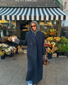 Big Coat Outfit, Big Coat, New York Outfits, Clothing Winter, Chic Winter Outfits, Sophisticated Outfits, Winter Fit, Coat Outfit, Easy Winter Outfit