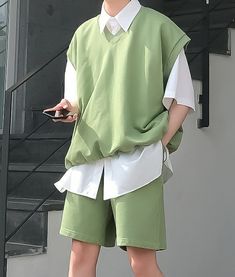 Softboy Outfits, Aesthetic Outfits Men, Cool Outfits For Men, Men Fashion Casual Outfits, Streetwear Men Outfits, Inspired Outfits, Street Style Outfit, Stylish Dresses