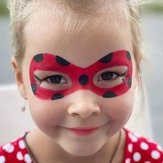 Creative Face Paint, Ladybug Face Paint, Face Paint Ideas For Kids, Paint Ideas For Kids, Superhero Face Painting, Easy Halloween Face Painting