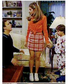 70s Tv Shows Outfits, Marsha Brady Outfits, 80s Pattern Clothes, Orange 90s Outfit, Topanga Fashion, 90s Sitcom Outfits, 2000s Tv Show Outfits, 1984 Outfits, Topanga Aesthetic