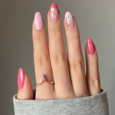 Uñas Coquette, Casual Nails, Cute Gel Nails, Short Acrylic Nails Designs, Pretty Acrylic Nails, Short Acrylic Nails, Nail Arts, Cute Acrylic Nails