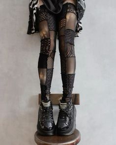 Goth Rock Aesthetic, Eccentric Dresses, Goth Fairycore, Goblincore Fairycore, Occult Fashion, Diy Vetement, Kleidung Diy, Ropa Diy, Alt Fashion