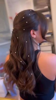 Peinados Para Graduacion Sueltos, Hair Style On Saree, Easy Hairstyles For Thick Hair, Simple Prom Hair, Simple Hairstyles, Easy Hair Updos, Hairstyles For Layered Hair