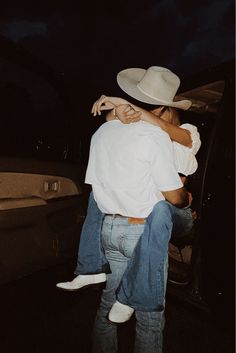 Western Boots Outfit, Cowboy Love, Cowboy Romance, Cowboy Aesthetic, Cowgirl Aesthetic, The Love Club, Cowboy Hat