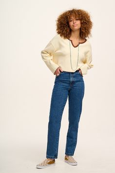 Dana Is Our Classic Mom Jean Shape With A High Waist And Straight Legavailable Here In Mid Wash Blue Denim! Our Fit Fixed Non-Stretch Waistband To Sit On The Waist With Fly Front And Button Closure Closer Fitting On The Hips Straight Full Length Leg With Room To Roll Front Stitched Rounded Pockets And Back Patch Pockets The Fabric Made From 100% Gots Certified Organic Cotton Denim The Fabric Is Soft, Breathable And Durable. Yak Care Machine Washable Wash Before Wear Modelled By Jazz, Uk 10, 5Ft Cool Mom Style, Lucy Yak, Lucy And Yak, Dungarees Shorts, Mom Denim, Mom Jean, Tee Dress, Skirt Top, Hat Hairstyles