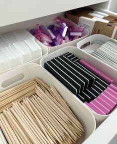 Nail Hygiene, Nail Organizer, Nails Business, Nail Organization, Best Friend Halloween Costumes, Home Nail Salon