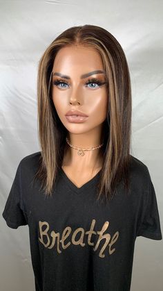 Highlights And Face Framing, Popular Bob Haircuts, Medium Brown Hair With Highlights, Face Framing Highlights, Warm Brown Hair, Rambut Brunette, Warm Highlights, Short Hair Highlights, Framing Highlights