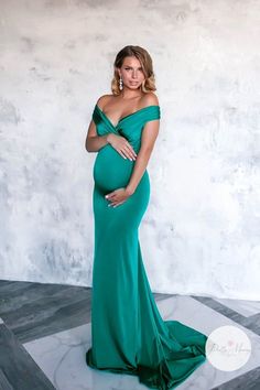 1714726c817af50457d810aae9d27a2edesc34400647ri Pregnant Fits, Maternity Evening Gowns, Maternity Evening, Pregnant Style, Pregnancy Ideas, Pregnancy Dresses, Party Long Dress, Mom Goals