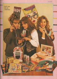 1980s Aesthetic, 80’s Aesthetic, Look 80s, Decades Of Fashion, Teen Magazine, 80s And 90s Fashion, 80s Vibes, 80s Aesthetic, 80s Outfit