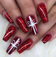 Chrome Candy Cane Nails, Christmas Coffin Acrylic Nails, Xmas Red Nails, Winter Holiday Nails, Christmas Nails Art, Christmas Nails 2023, Christmas Present Nails, New Years Nail Designs, Fancy Nail Art