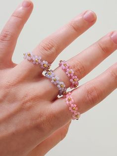 Beaded Daisy Ring This dainty daisy beaded ring is handmade and perfect to match a cottage core aesthetic. This beaded flower ring stacks beautifully with other rings and makes a statement by itself. Or give this sweet flower ring as a gift to someone special! ✨ DETAILS ✨ * Choose your ring size * 4 color options available - pink, blue, purple, dark pink If you have any questions, send me a message! 🌼 Seed Bead Flower Ring, Bead Flower Ring, Flower Bead Ring, Seed Bead Flower, Cottage Core Jewelry, Seed Bead Ring, Beaded Daisy, Ring Stacks, Fall Bead