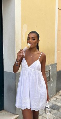 Dresses Summer Aesthetic, Poc Aesthetic Outfits, Europe Summer Outfits Black Women, European Summer Black Women, Bali Holiday Outfit Ideas, Tropical Vacation Outfits Aesthetic, Euro Summer Fits, European Summer Outfits Black Women