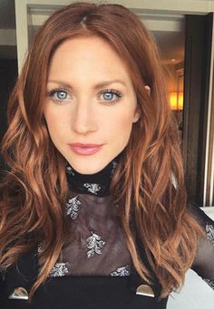 Jahodová Blond, Copper Brown Hair Color, Red Brown Hair Color, Warm Hair Color, Which Hair Colour, Nails Ombre, Brittany Snow, Red Brown Hair