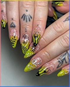 Witch Nails, Nagellack Trends, Moon Nails, Nagel Tips, Dope Nail Designs, Nail Forms, Instagram Nails, Halloween Nail Designs