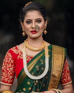 30+ Maharashtrian Jewellery Designs For Brides To Be - ShaadiWish Curvy Girl Outfits Summer, Maharashtrian Jewellery, Kashta Saree, Balloon Ceiling, Indian Bride Photography Poses, Kanjeevaram Sarees, Bridal Makeup Images, Bride Photography Poses, Bridal Jewellery Design