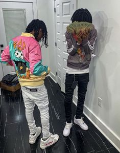 Dread Heads, Friends Goals, Mens Fashion Swag, Red Thunder, Black Men Fashion Swag, Boys Fits, Men's Outfits, Street Style Outfits Men, Street Fashion Men Streetwear