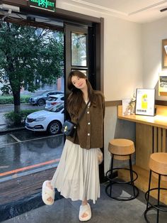 Cotton Long Skirt Outfits, Ootd Rok Korean Style, Long Skirt Ideas, Makeup Looks Korean, Long Skirts Casual, Casual Maxi Skirts, Taiwan Outfit, Long Skirts Summer, Asian Makeup Tips